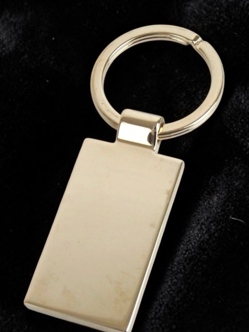 GUCCI Keychain/ Bag Charm ✨🤩 - Picture 4 of 12